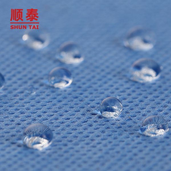 Water repellent nonwoven fabric